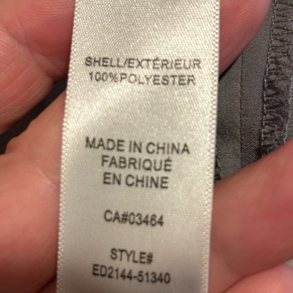 🌸BUY 3 for $15🌸 Reitmans silky tank, size 12 - Picture 3 of 6